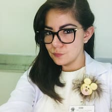 El lugar es cómodo, cuenta con todo lo necesario para una estadía larga, me hospedé un mes y nada me faltó. Excelente ubicación, cerca de los medios de transporte.